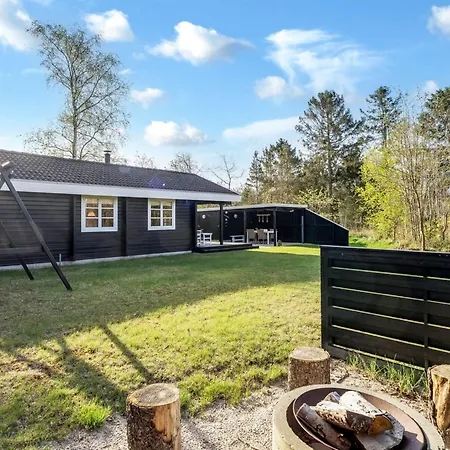 Gretha - From The Sea By Interhome *