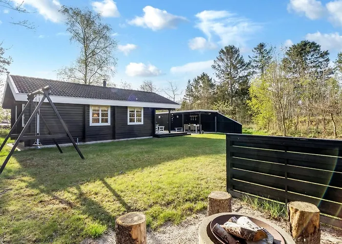 Gretha - From The Sea By Interhome *